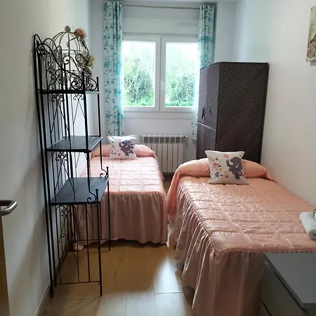 Piso Con Plaza De Garaje Y Jardin Tatil Evi *