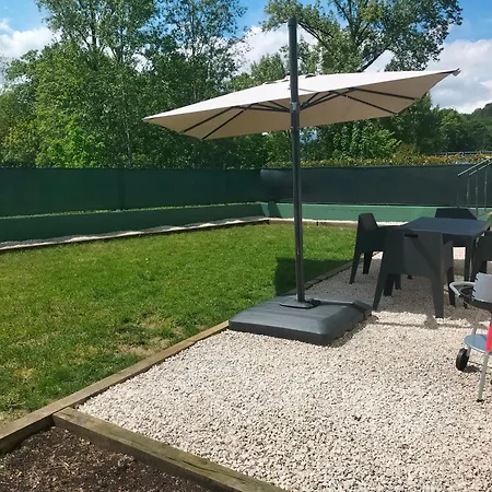 Piso Con Plaza De Garaje Y Jardin Tatil Evi