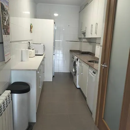 Piso Con Plaza De Garaje Y Jardin Tatil Evi *