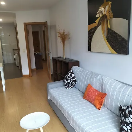 Tatil Evi Piso Con Plaza De Garaje Y Jardin Onís