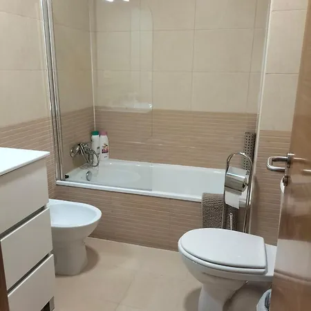 Piso Con Plaza De Garaje Y Jardin * Onís