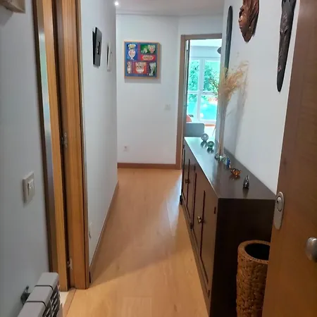Piso Con Plaza De Garaje Y Jardin Onís